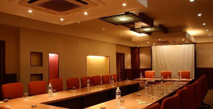 Celebrity Boutique Hotel Hyderabad Exterior photo