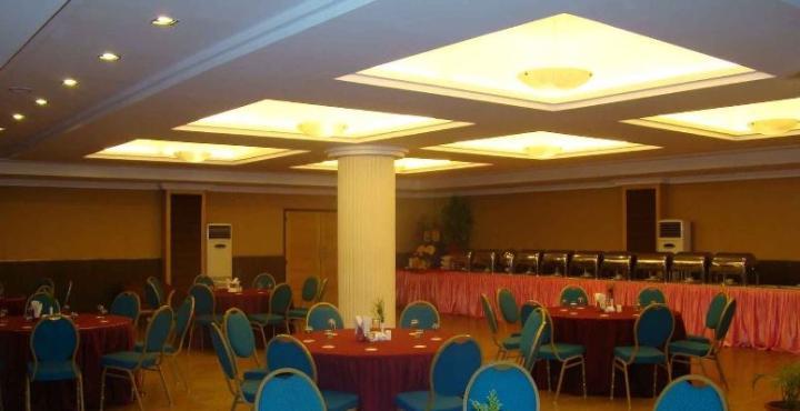 Celebrity Boutique Hotel Hyderabad Exterior photo